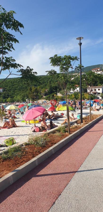 Apartmani Dea Jadranovo Exterior foto