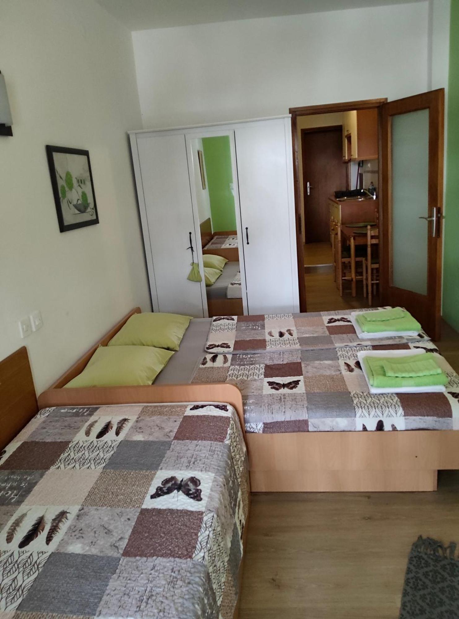 Apartmani Dea Jadranovo Exterior foto